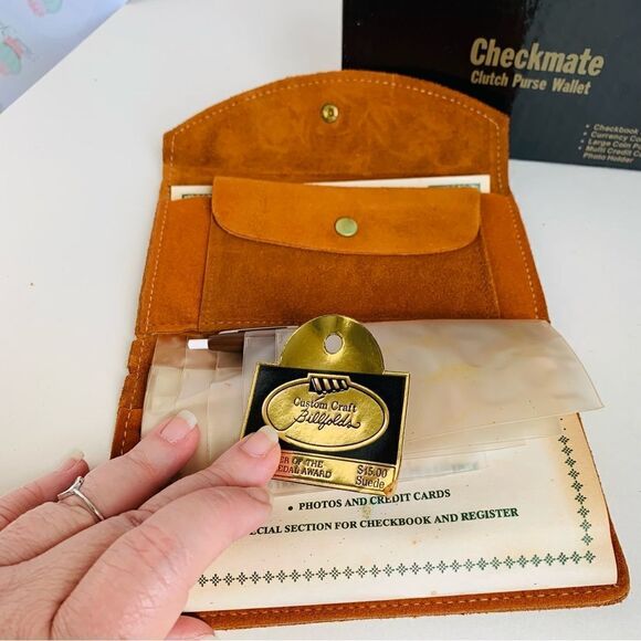 VTG Custom Craft Mustard Suede Wallet - Picture 2 of 3